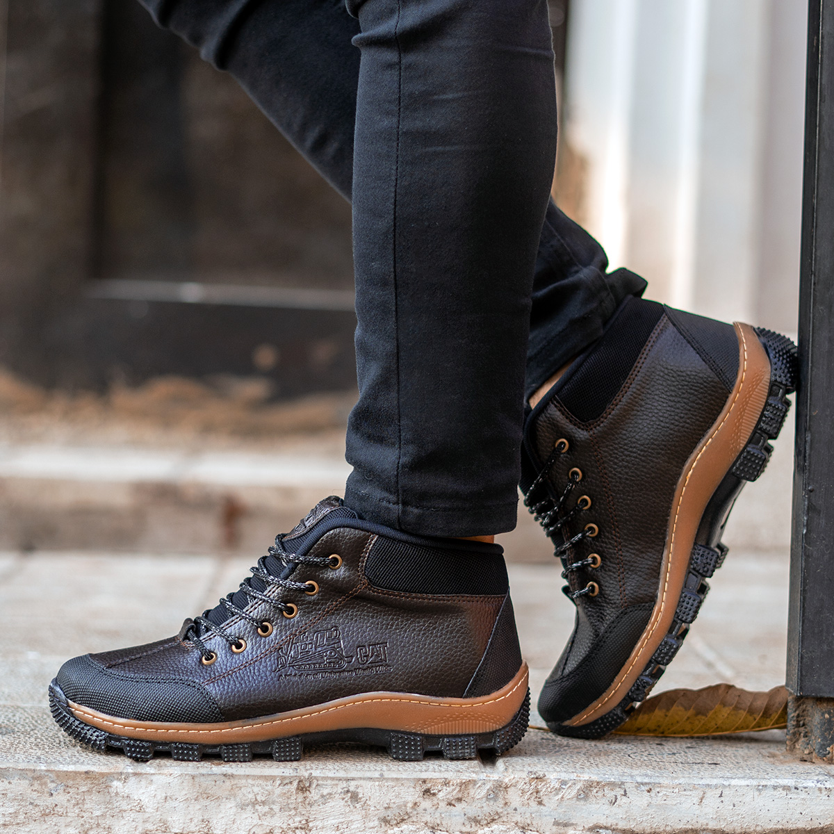 کفش ساقدار مردانه Cat قهوه ای مدل hano