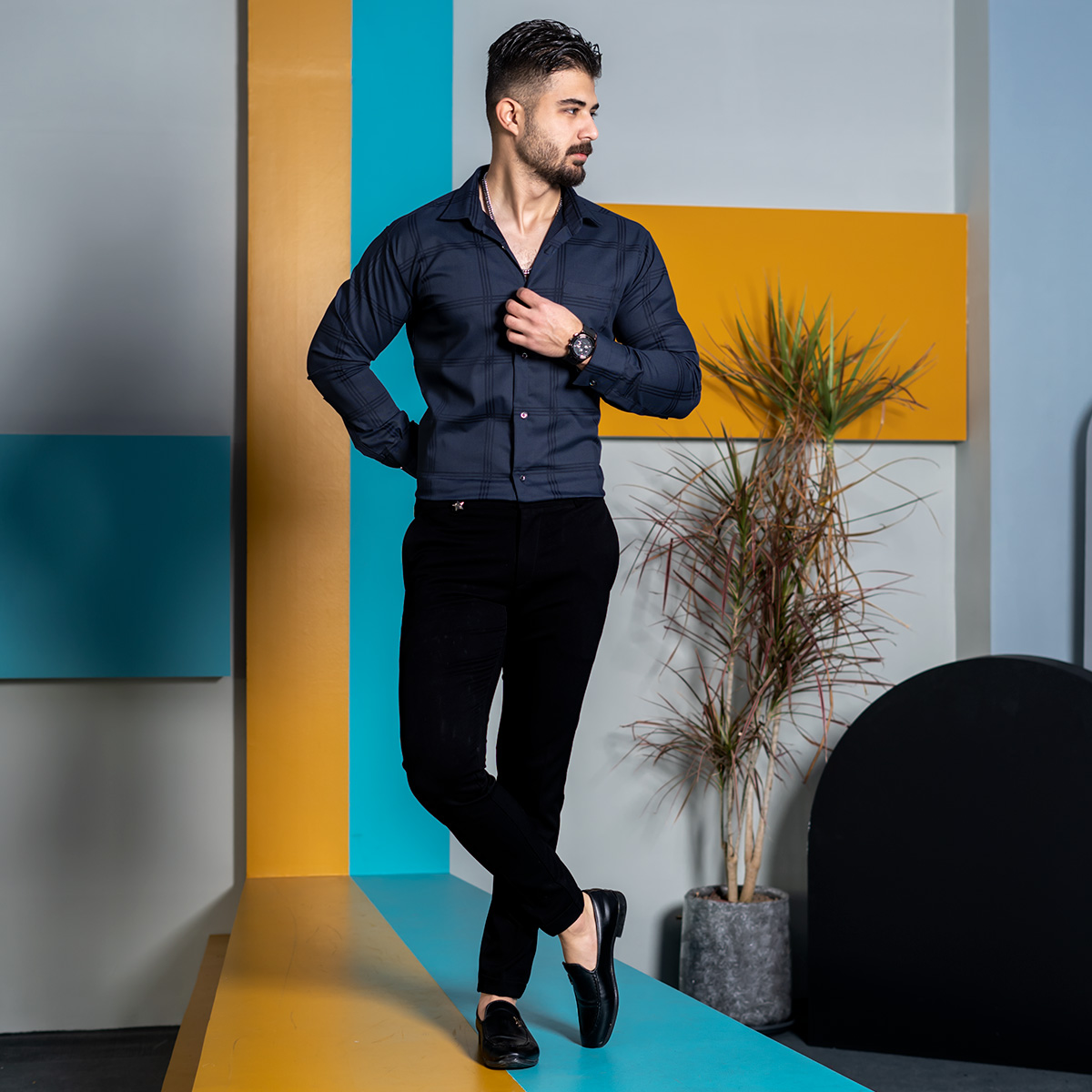 پیراهن مردانه چهارخونه سرمه ای مدل Ravin