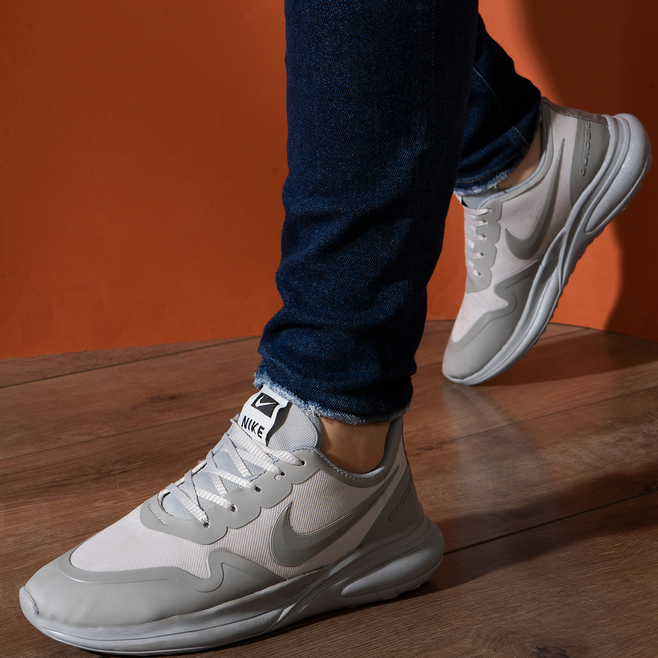 کفش ورزشی نایک طوسی مردانه مدل G201