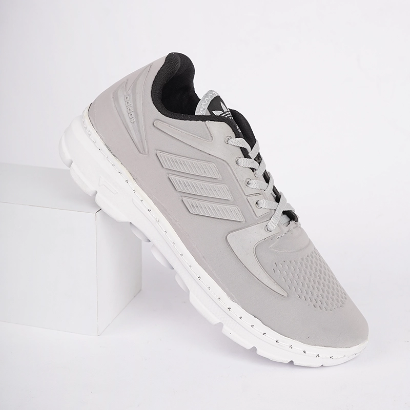 کفش ورزشی آدیداس طوسی مردانه مدل T300