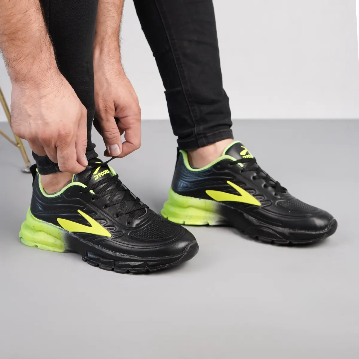 کفش ورزشی مردانه مشکی سبز مدل P802