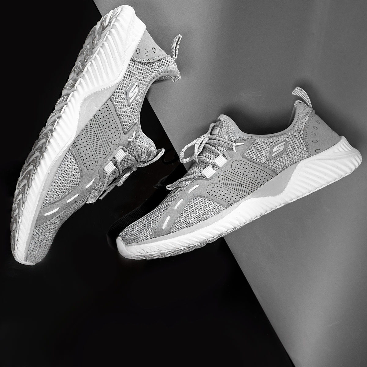 کفش ورزشیSKECHERS مردانه طوسی مدل Laviz